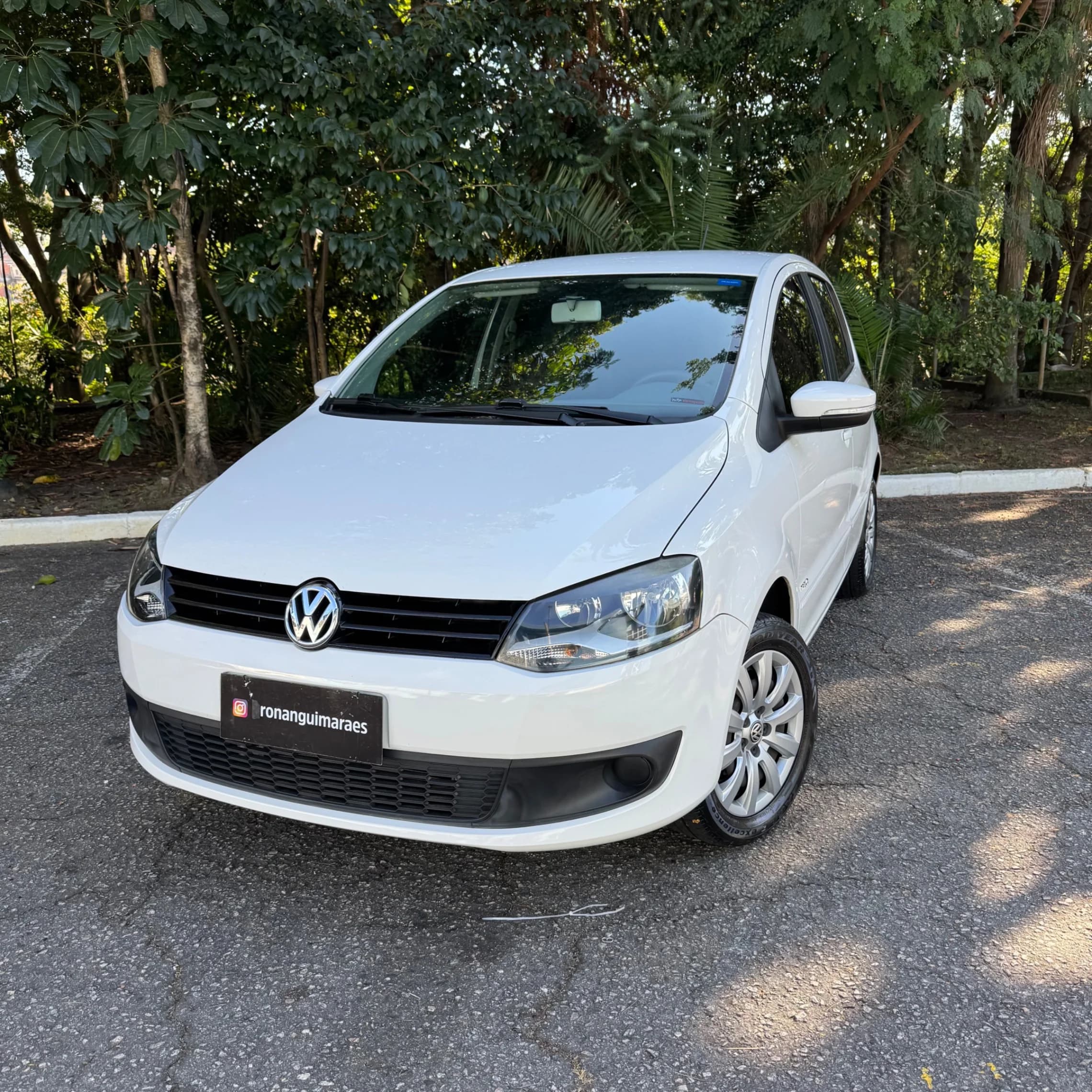 VW - VolksWagen Fox 1.0 Mi Total Flex 8V 5p